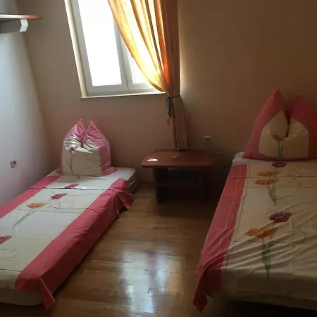 3-zimmerwohnung Mit Balkon Und Meerblick In Supetar